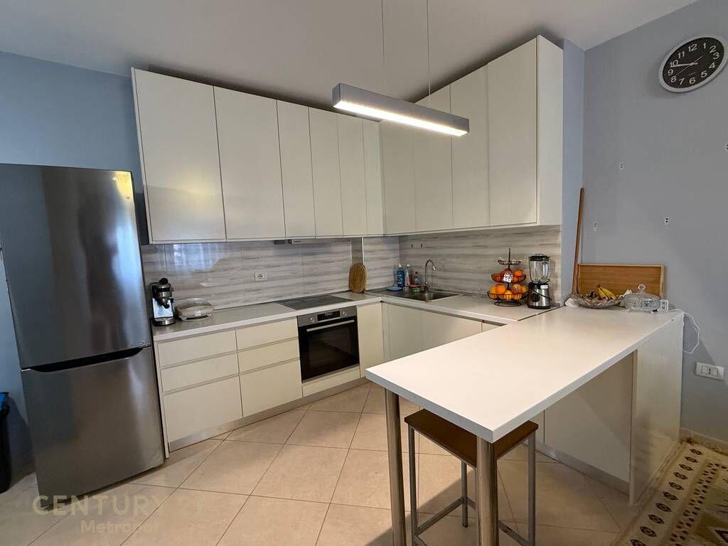 SHITET APARTAMENT 1+1, FRESKU!