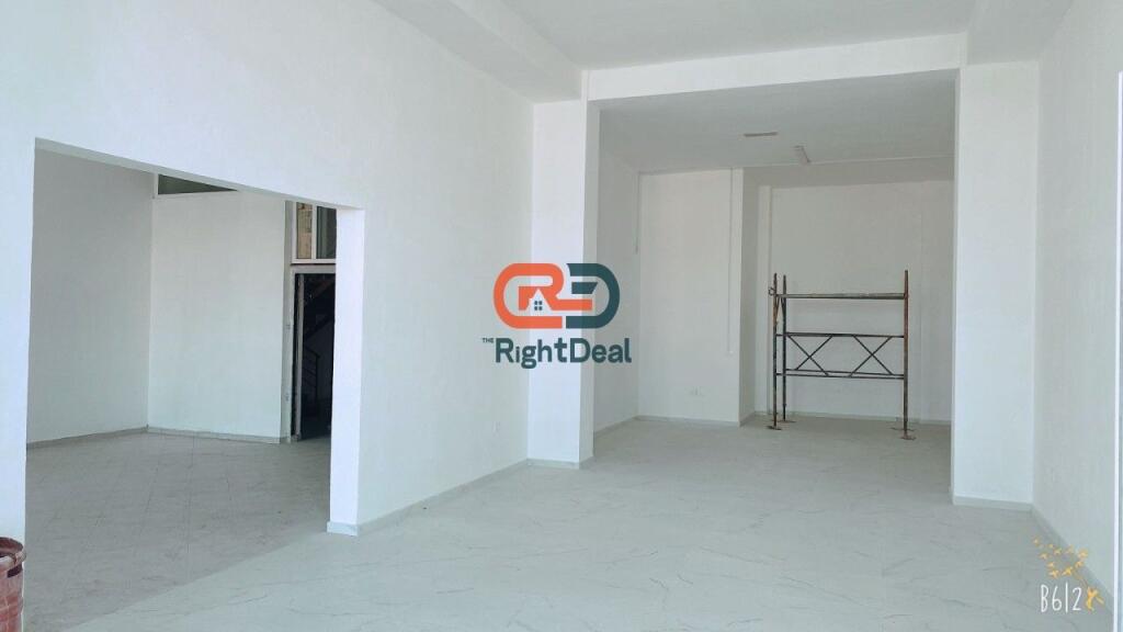 At Kamza Junction, Office Space for Rent with Perfect Location !!!