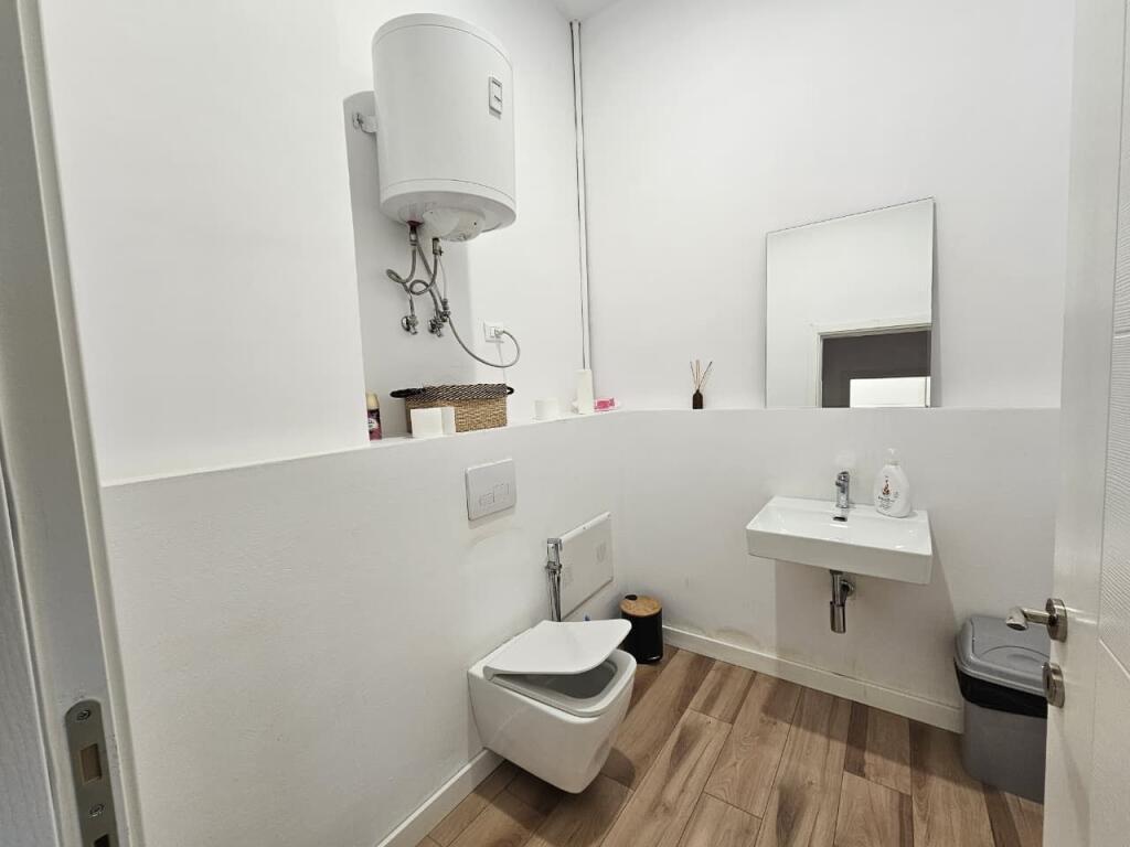 🏢 AMBIENT ME QIRA – ZONË ELITARE, KOPSHTI ZOOLOGJIK