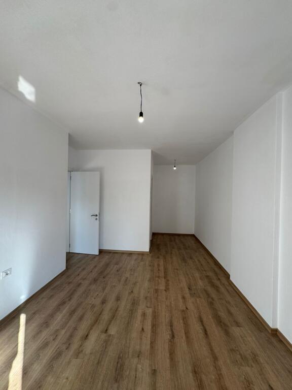 SELLING APARTMENT 2+1+2 BRIGADES BUILDING 184,000 €