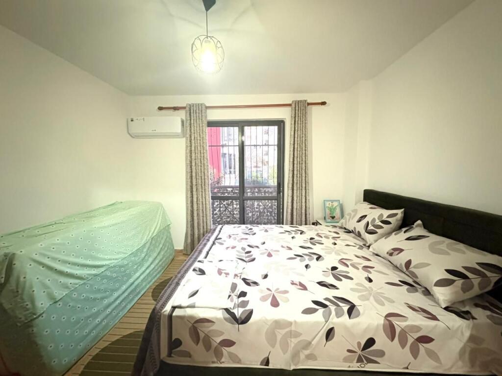 Jepet me qira apartament 1+1 – Plazh, pranë Gega Oil