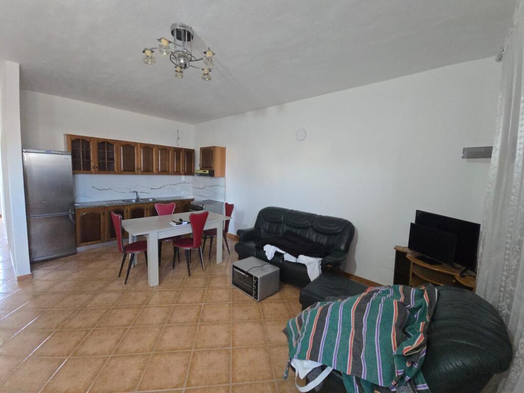 JEPET ME QERA APARTAMENT 3+1 AFER FABRIKES SE MAKARONAVE DURRES