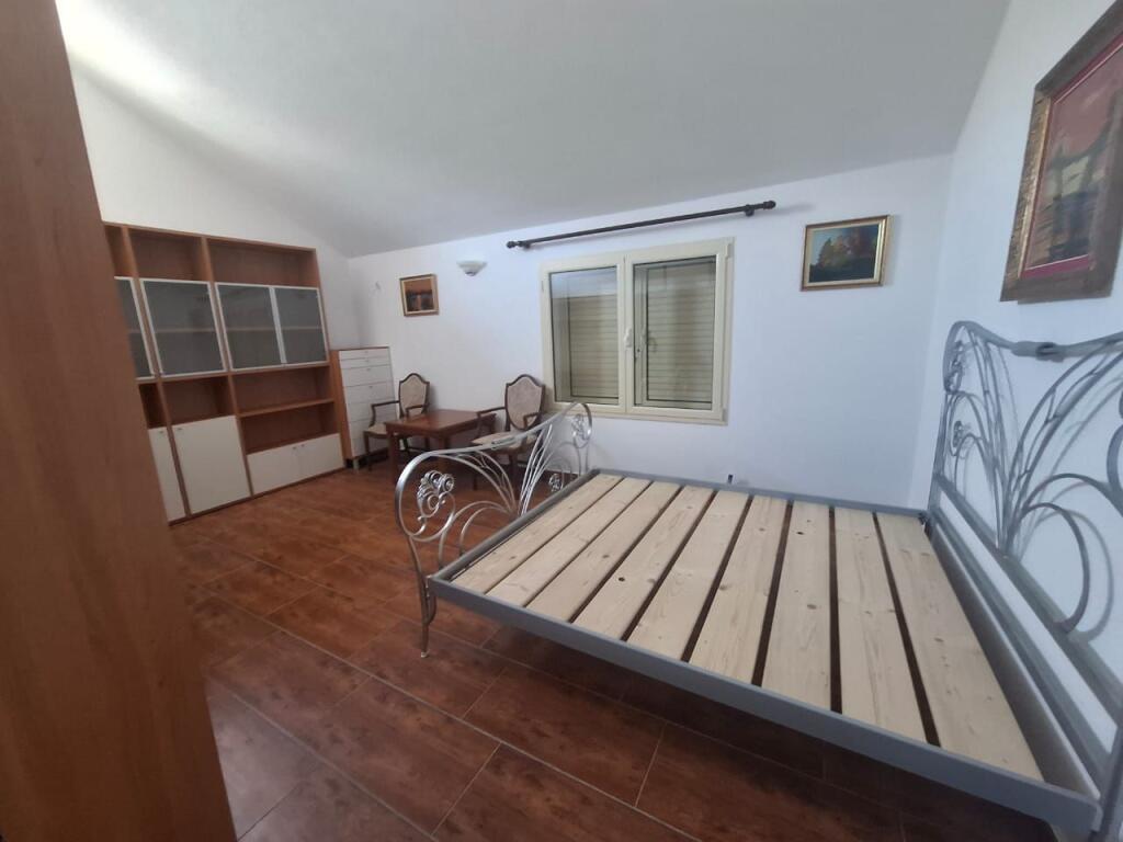 Vile me qera Durres xhafzotaj