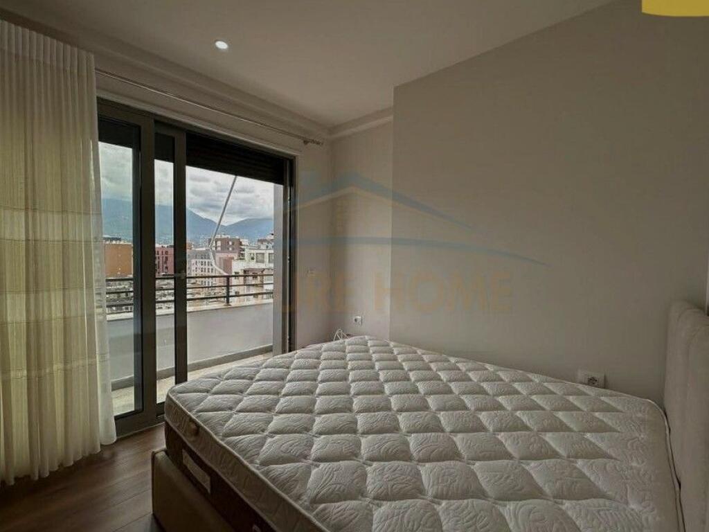 Qera, Apartament 1+1 + Post Parkimi , Pazari i Ri