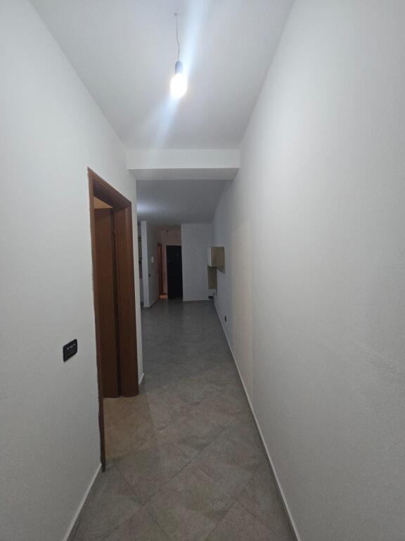 JEPET ME QERA APARTAMENT 2+1TEK VALA PARK DURRES