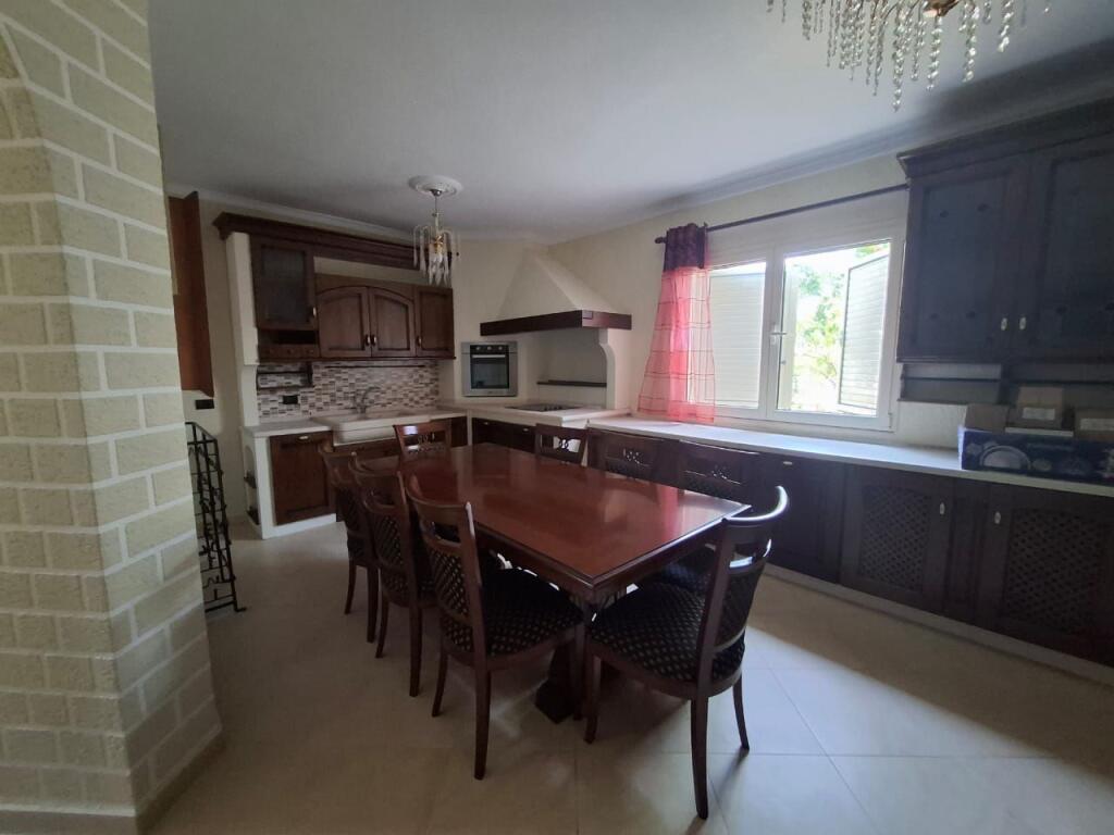 Vile me qera Durres xhafzotaj