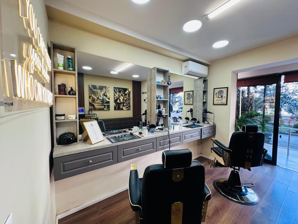 Shitet Ambient Biznesi Berberane