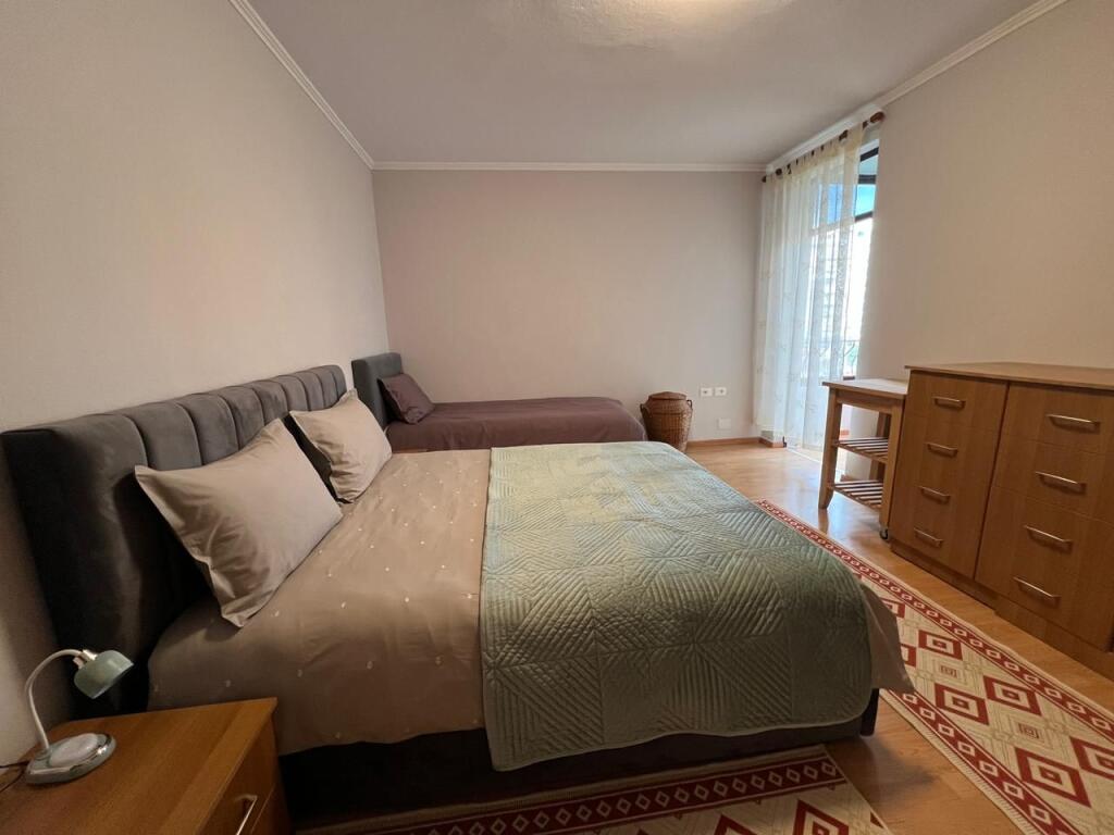 Apartament 1+1 me Qira te Pazari i Ri