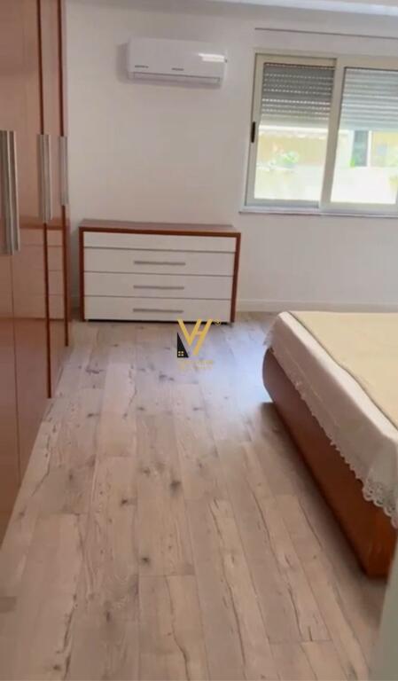 JEPET APARTMENT 2+1+BLK ME QIRA TE SHALLVARET 100.000 LEKE