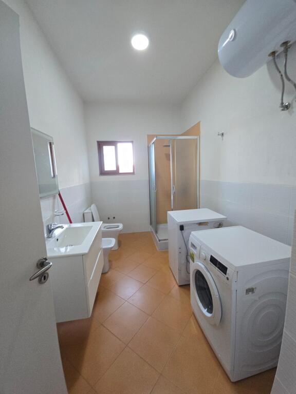 JEPET ME QERA APARTAMENT 3+1 AFER FABRIKES SE MAKARONAVE DURRES