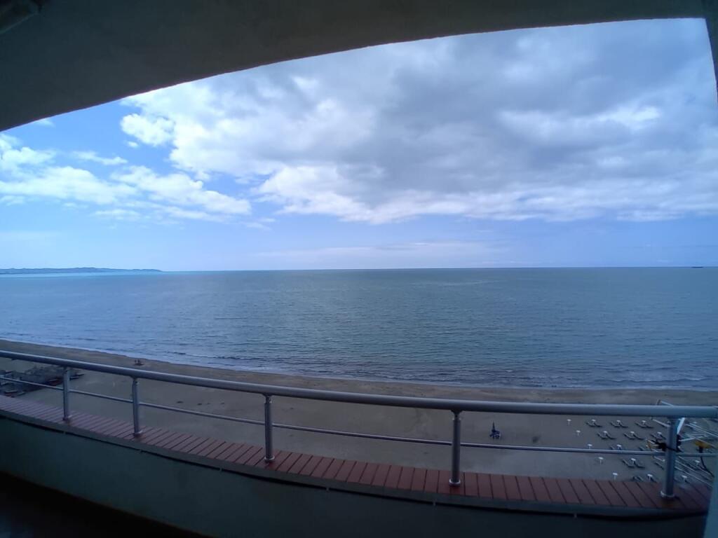 Jepet apartament me qera 1+1