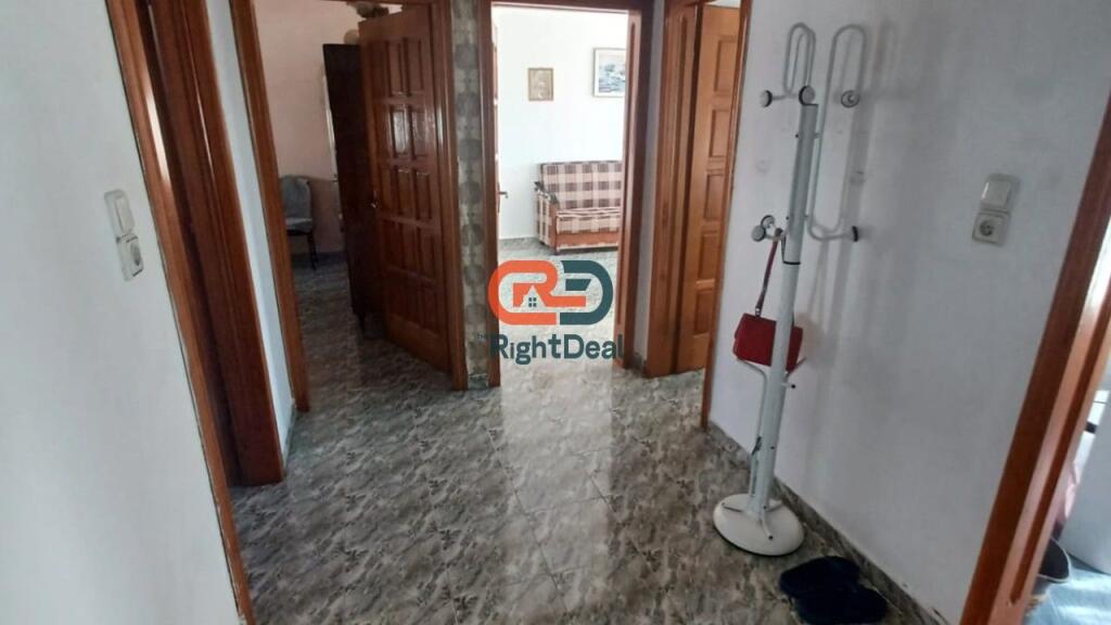 Ne Porcelan, Shitet Apartament 2+1 Ideal Per Banim!!!