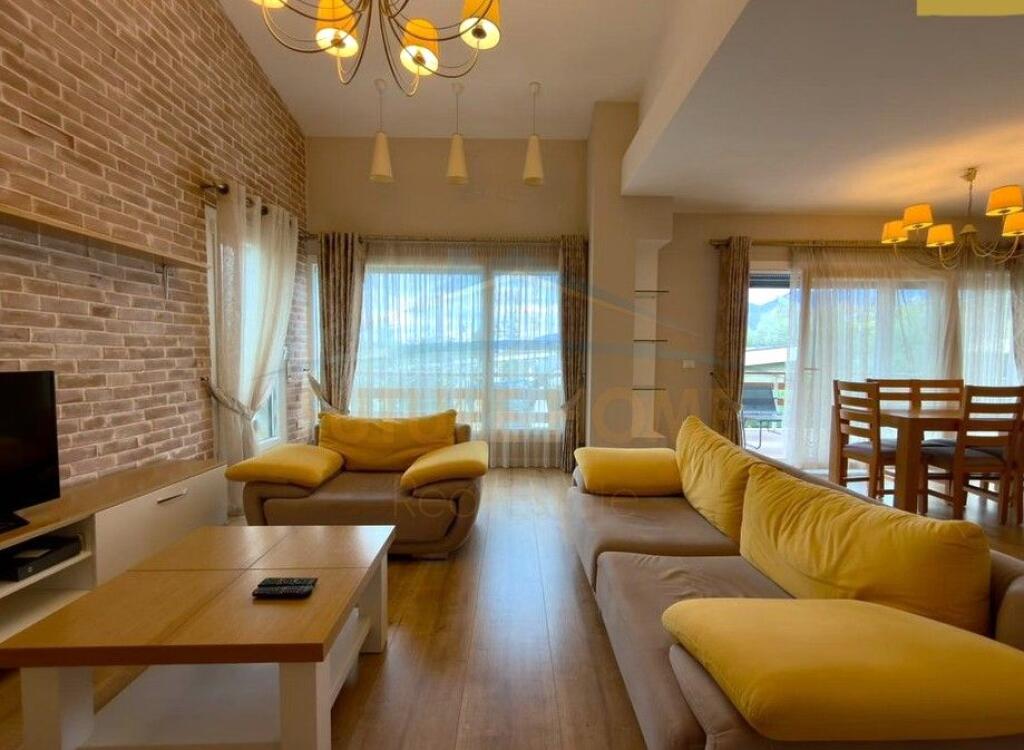 Affitto, Appartamento 3+1+2+2 Posti Auto, Long Hill Residence