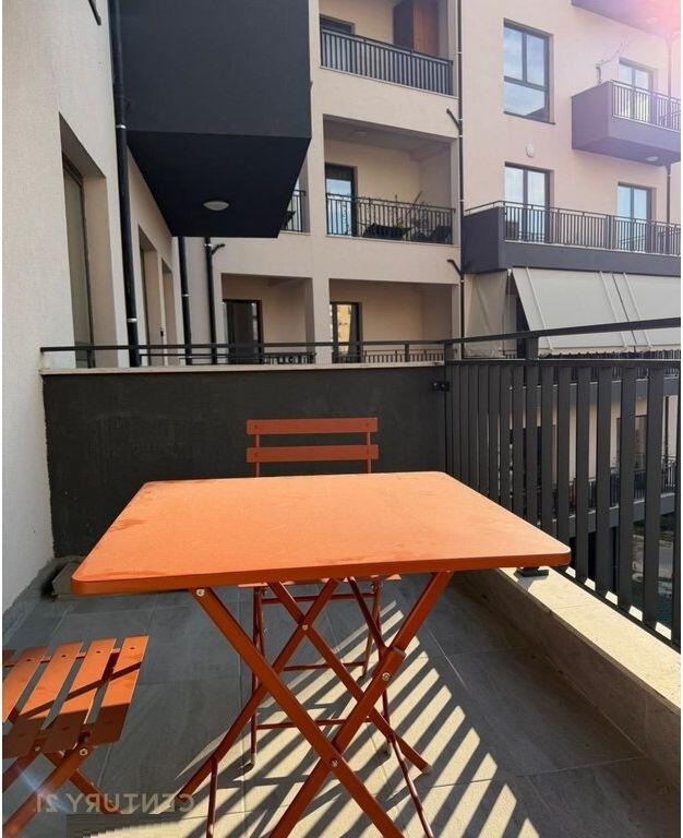APARTAMENT 2+1+POST PARKIMI PRANE PAZARIT TE RI !
