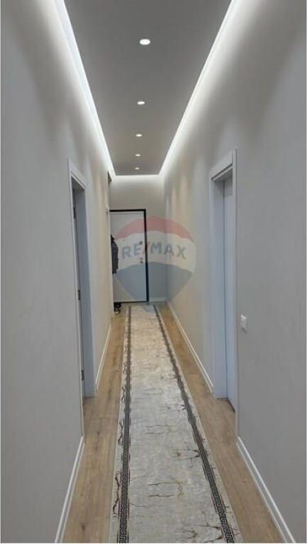 Apartament me qera te square 21 te Arlis