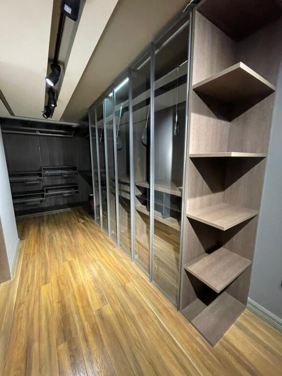 AFFITTIAMO APPARTAMENTO 3+1+2 NEL COMUNE DI PARISIT !