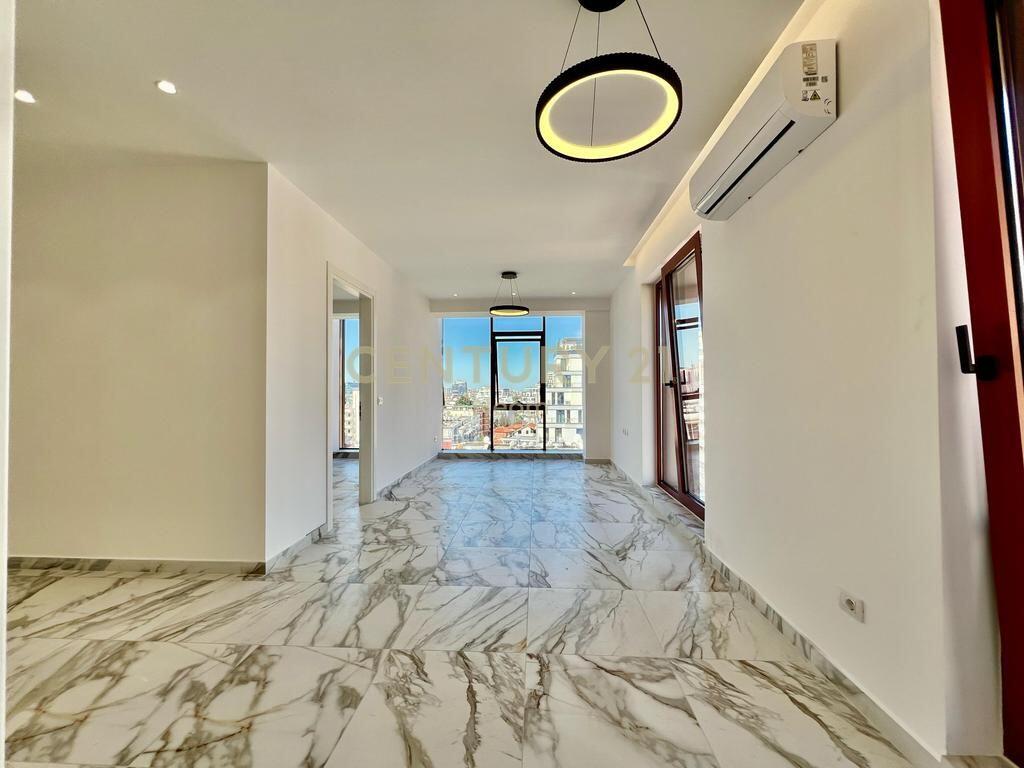 VENDIAMO – Super Appartamento 1+1 in Via Kavaja | Ideale per Residenza &amp; Business