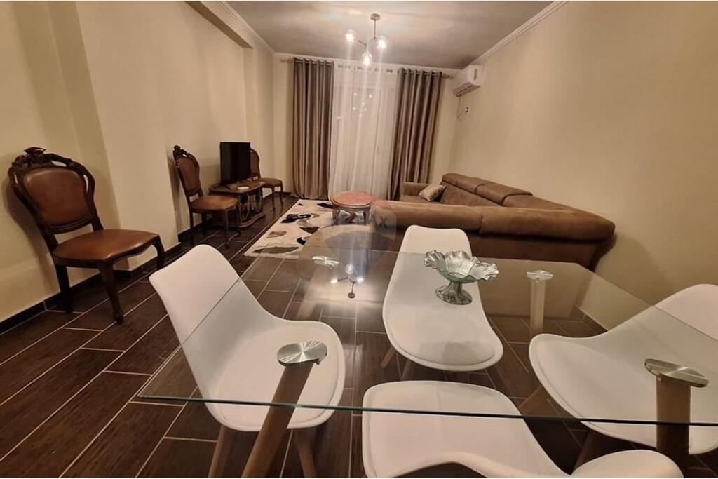 Apartament me qera 2+1+2 ne Yzberisht