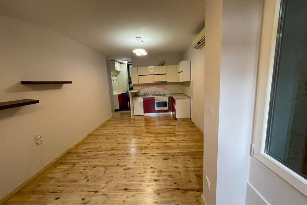 Office for rent, Commune of Paris