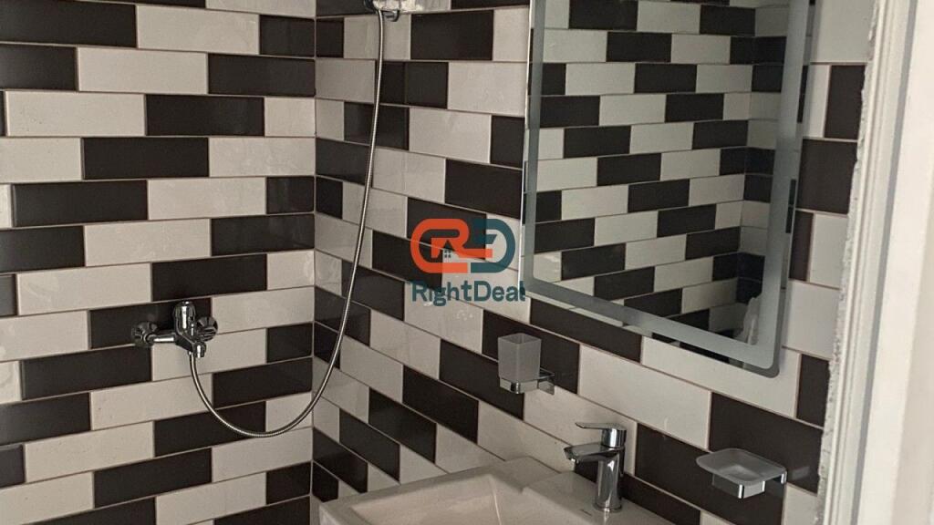 At Kamza Junction, Office Space for Rent with Perfect Location !!!