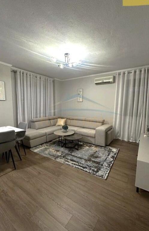 Affitto, Appartamento 1+1, Centro, Tirana