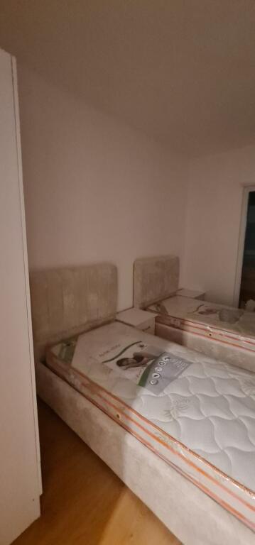 Apartament 2+1 me qera, Univers City