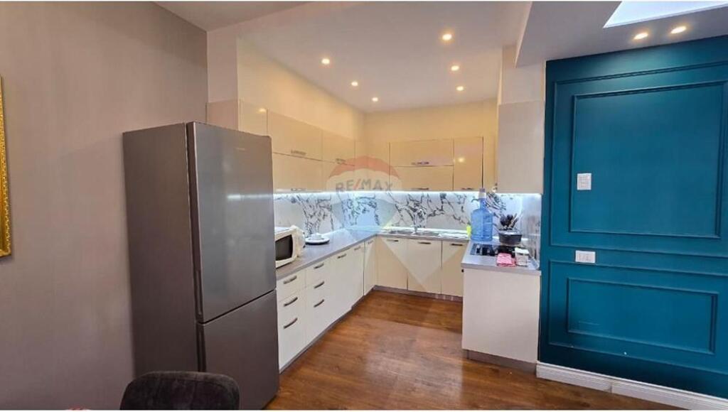 Apartament 2+1 me verande ne Kmy Yzberisht