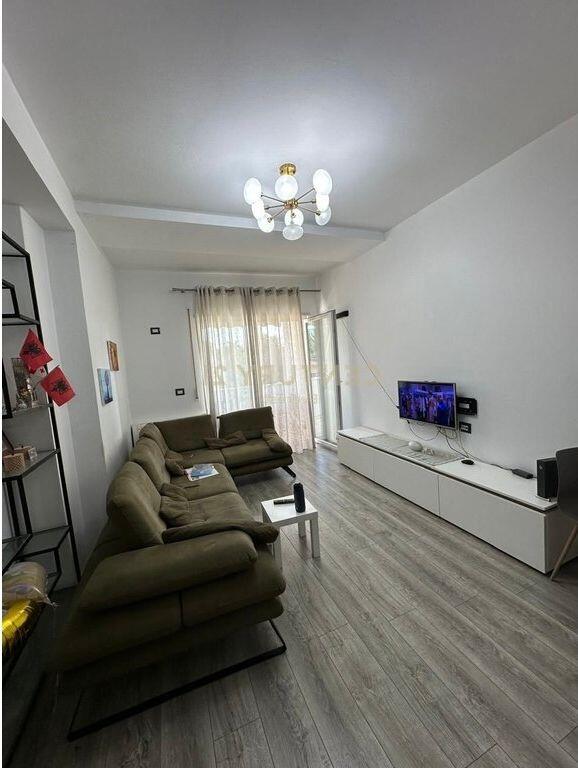 WE SELL APARTMENT 2+1 BRRYLI !