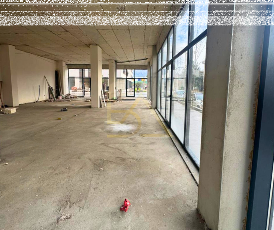 Shop for Sale – Kamëz, Tirana