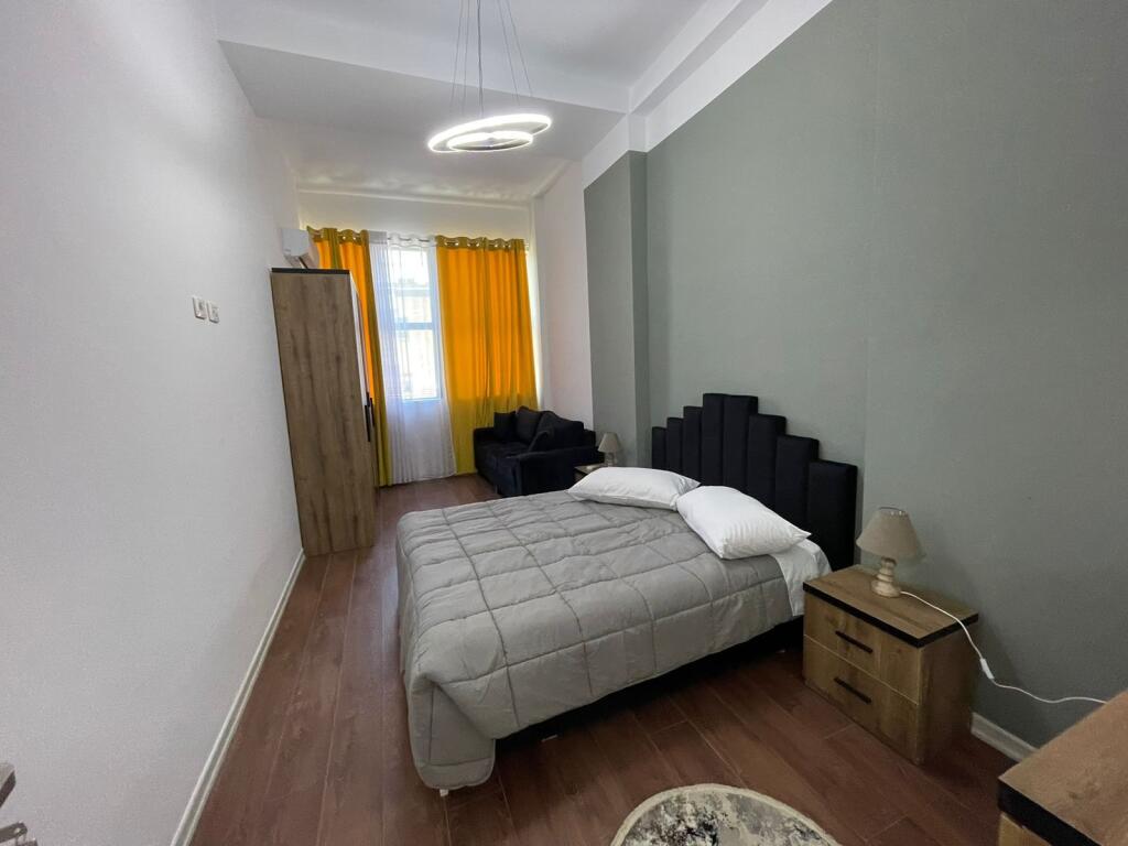 Jepet apartament me qera 1+1 vollga durres