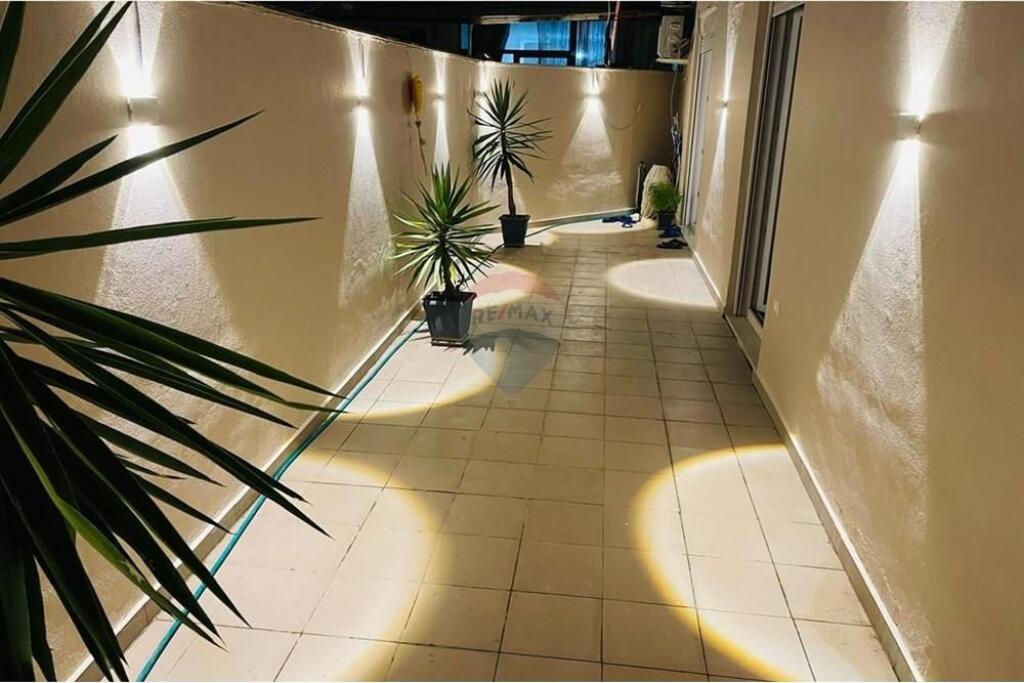 Apartament 2+1 me verande ne Kmy Yzberisht