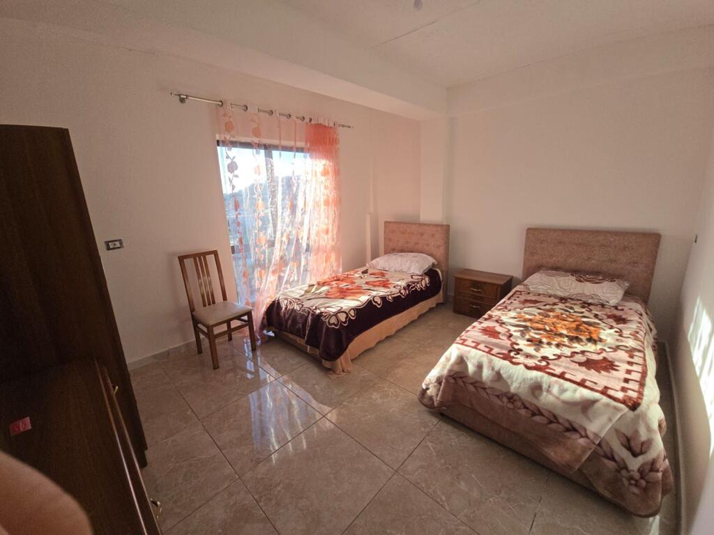 JEPET ME QERA APARTAMENT 2+1 TEK CEZMA E FERRES DURRES