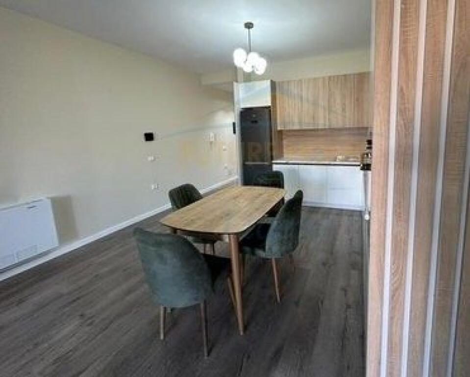 Rent, Apartment 2+1+2 PARKING SPACES Green City Residence, Tirana.