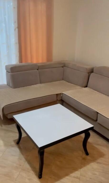 APARTAMENT ME QERA – RRUGA DON BOSKO, PRANE VIZION PLUS