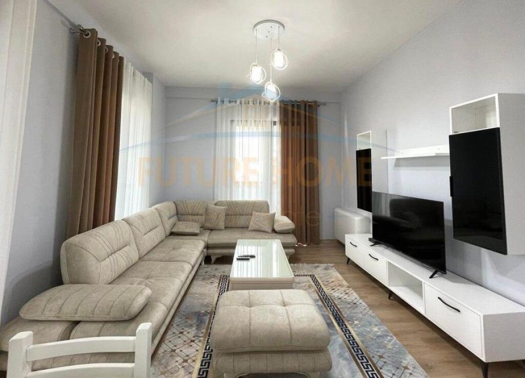 Qera, Apartament 2+1+2 Tualete, Square 21