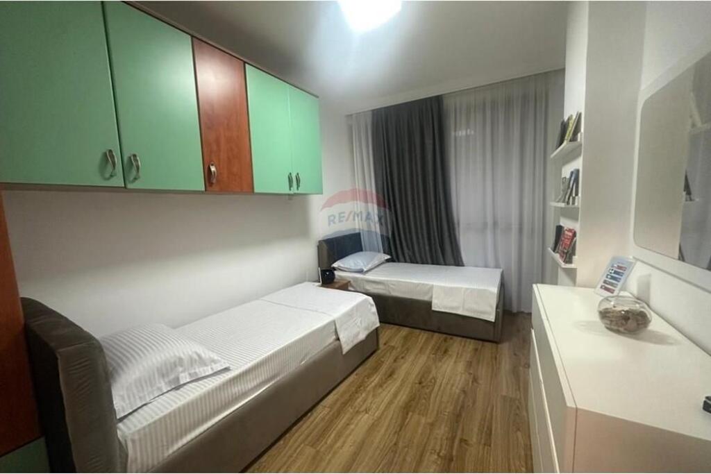 Apartament me qera 2+1 te rruga e Kavajes