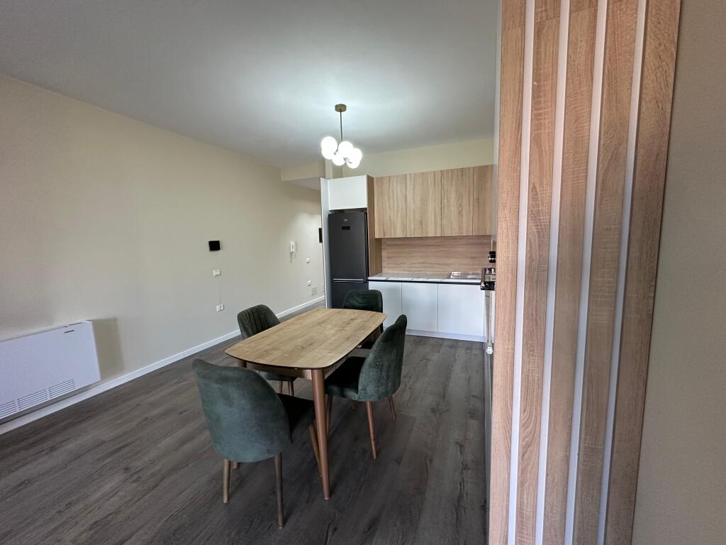 Qera 2+1+2 Poste Parkimi,Green City,Unaza e re.