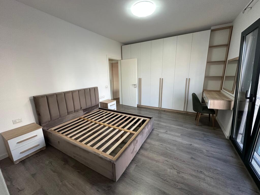 Qera 2+1+2 Poste Parkimi,Green City,Unaza e re.