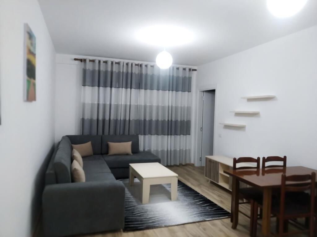 Kompleksi E88 - Apartament me një dhomë gjumi për qira
