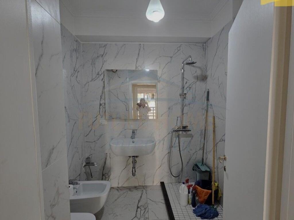 Rent, Apartment 2+1+2, Selvia, Tirana.