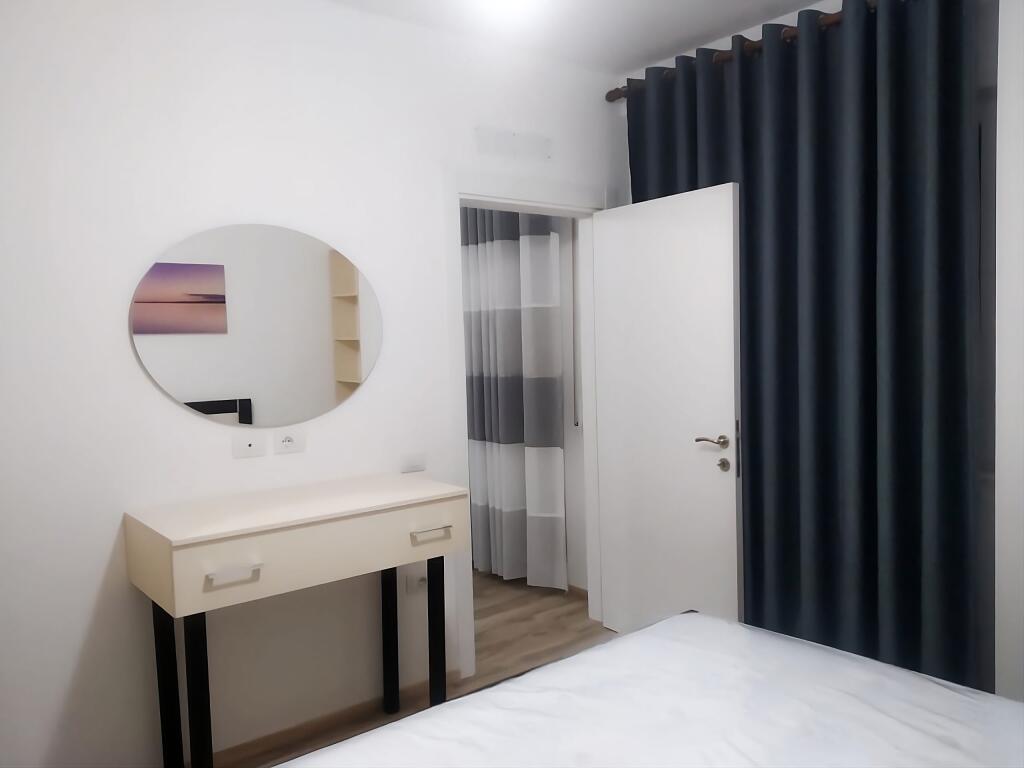 Kompleksi E88 - Apartament me një dhomë gjumi për qira