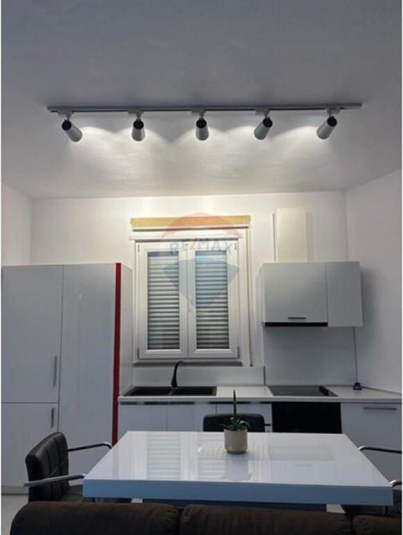 Apartament me qeta 1+1 te kopshti Botanik