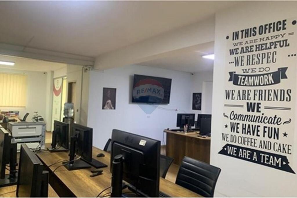 Zyre me qera te Ish Parku