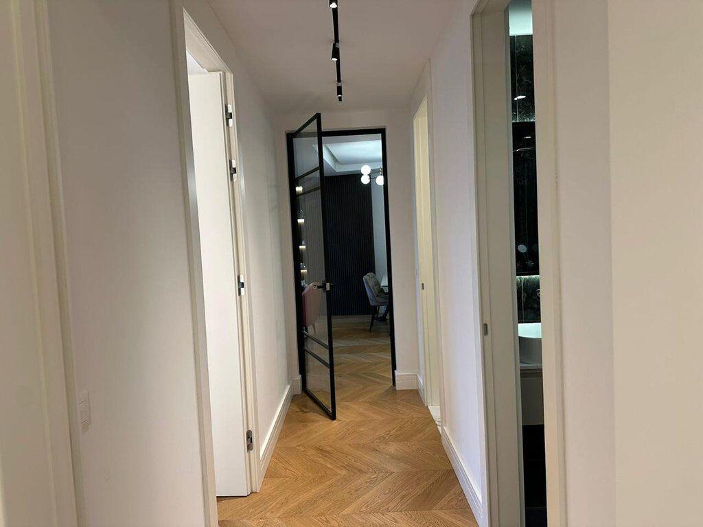 Shitet Apartament 2+1+2, Lake View Residence, Tiranë