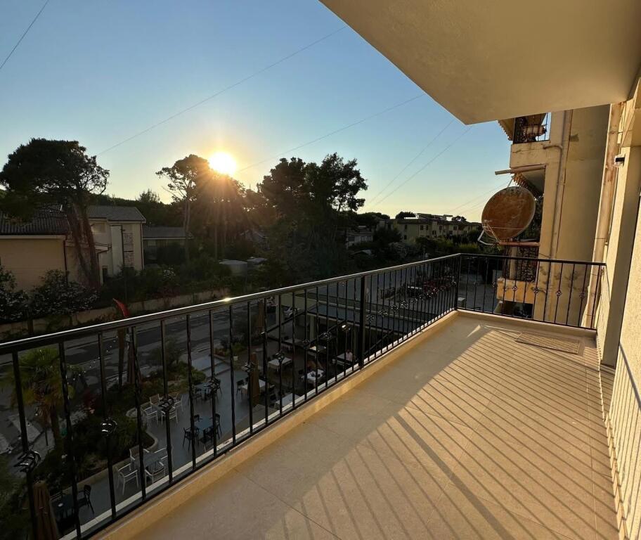 Apartment 2+1 for sale in Golem