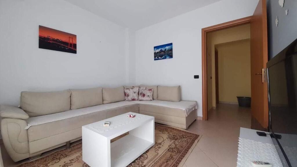 !!!!Jepet me qira apartament 2+1 – Sheshi Wilson!!!!