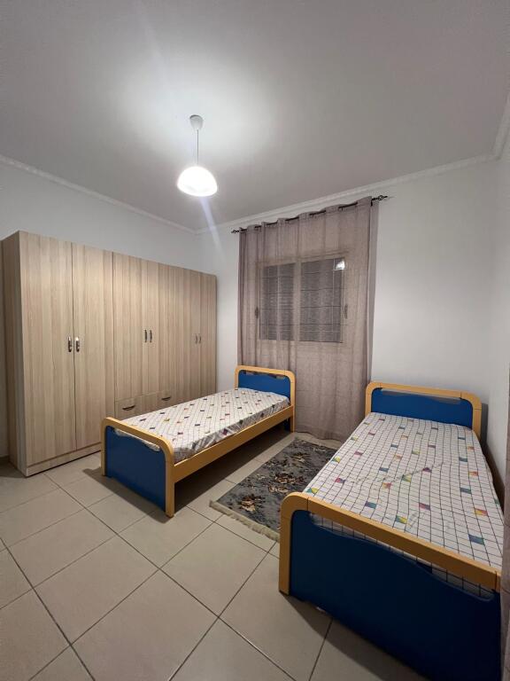 JEPET SHTEPI PRIVATE ME QIRA VLORE!!