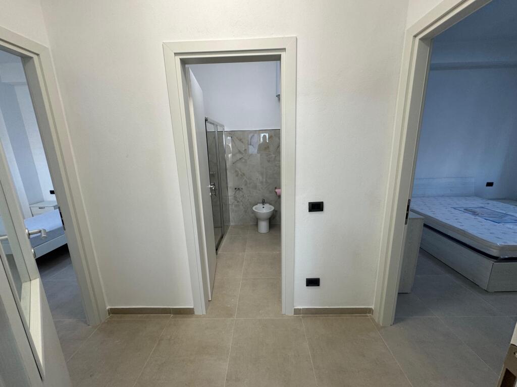 jepet me qera shtepi private 2+1 lagja 15 spitalle durres