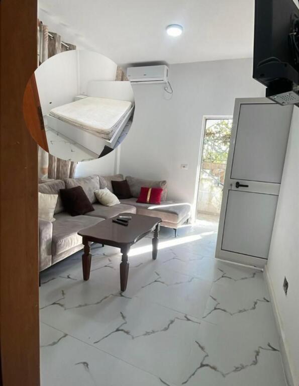 Apartament 1+1 me qira tek spitali amerikan 3.