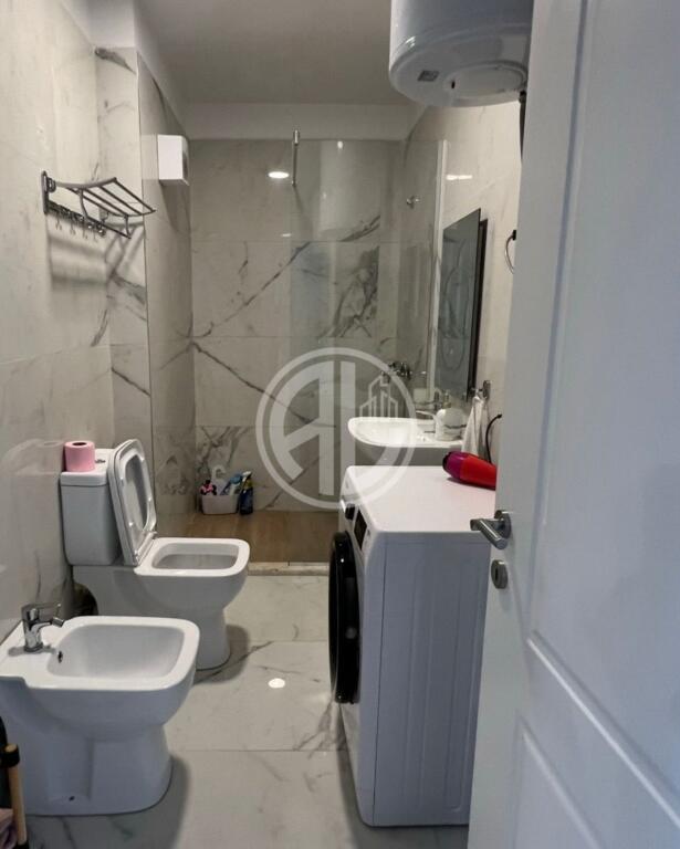 Apartament 1+1  për Qira – Kompleksi Fafa Golem